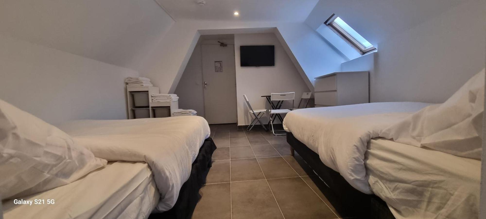 Guignes-Rabutin Hotel Sainte-Barbe المظهر الخارجي الصورة