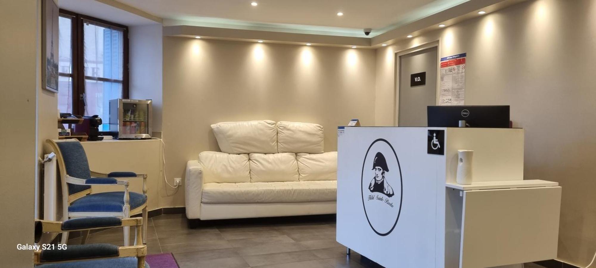 Guignes-Rabutin Hotel Sainte-Barbe المظهر الخارجي الصورة